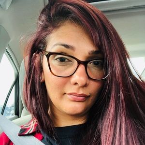 Meet your Posher, Priscilla